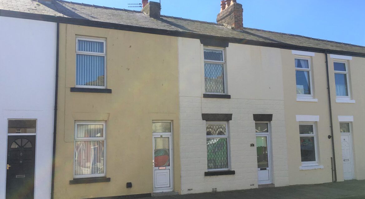 2 Bedroom House, Adelaide Street, FY7