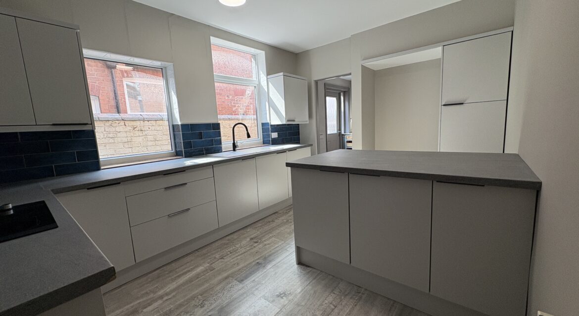 3 Bedroom House, St Albans Road, FY1
