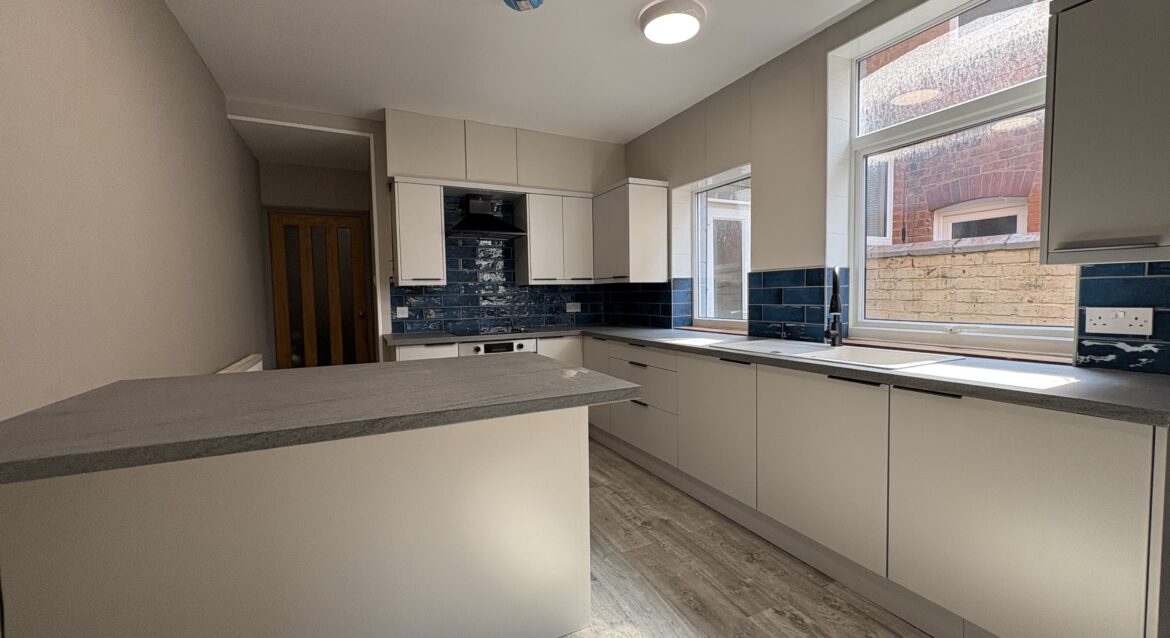 3 Bedroom House, St Albans Road, FY1