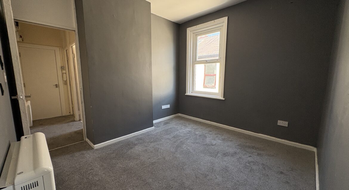 1 Bedroom Flat, Cheltenham Road, FY1