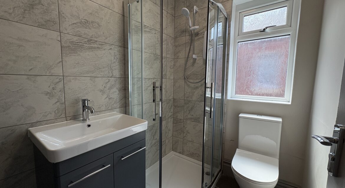 3 Bedroom House, St Albans Road, FY1