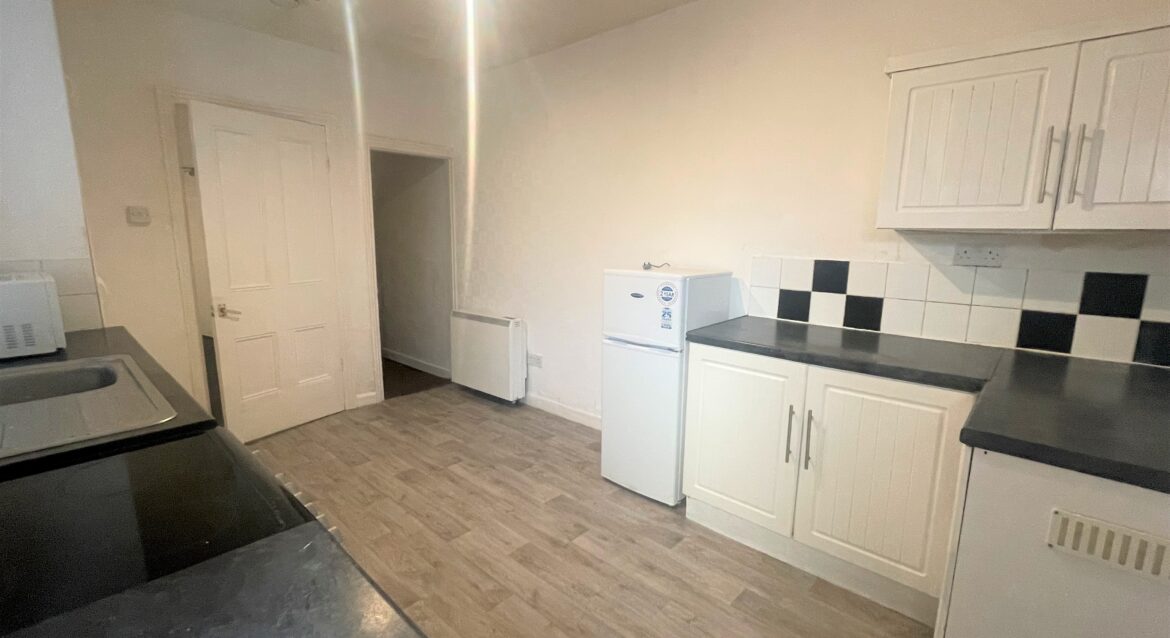 GF 1 Bedroom Flat, Oxford Road, FY1
