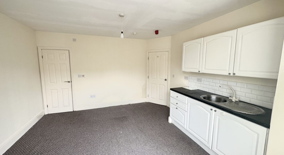 Studio Flat, Bloomfield Road, FY1