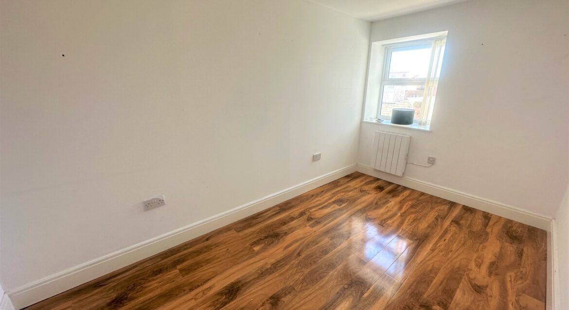 2 Bedroom Flat, Springfield Road, FY1