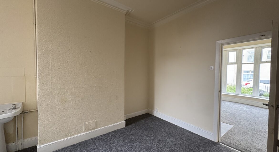 GF 1 Bedroom Flat, Hill Street, FY4