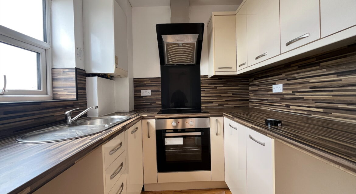 2 Bedroom Flat, Bloomfield Road, FY1