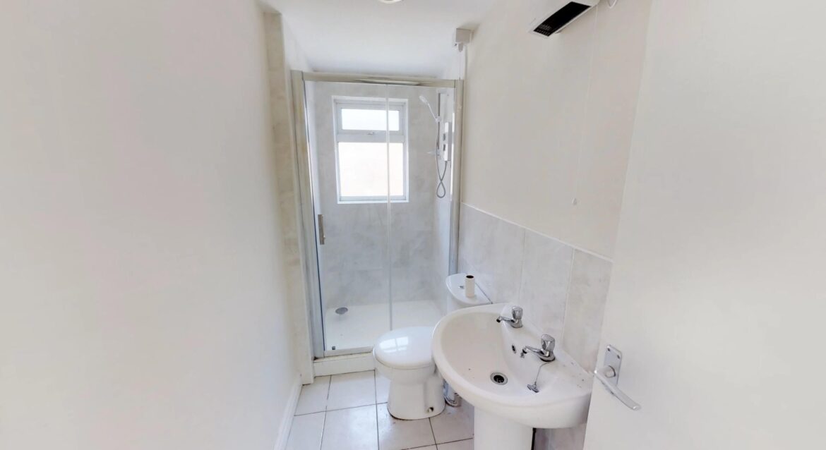 GF 1 Bedroom Flat, Park Road, FY1