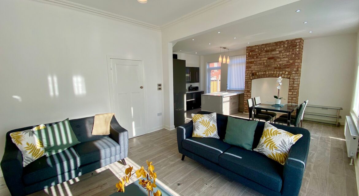 Room 1, Westcliffe Drive, FY3